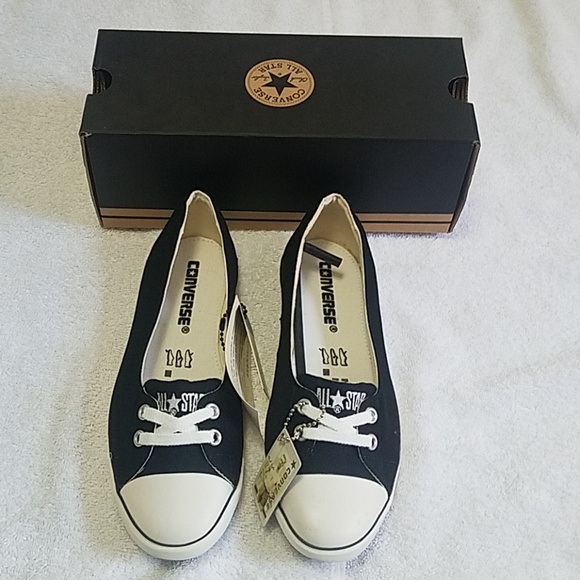 Converse Shoes - NWT Converse All Star Light Acoustic Slip On Shoes